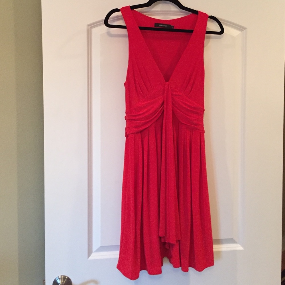 Arden B red flowy, stretchy dress