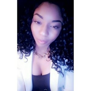 Meet your Posher, Erin