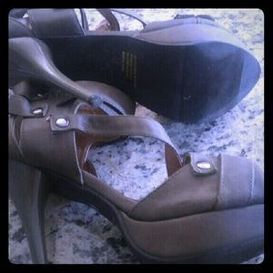 Army green heels