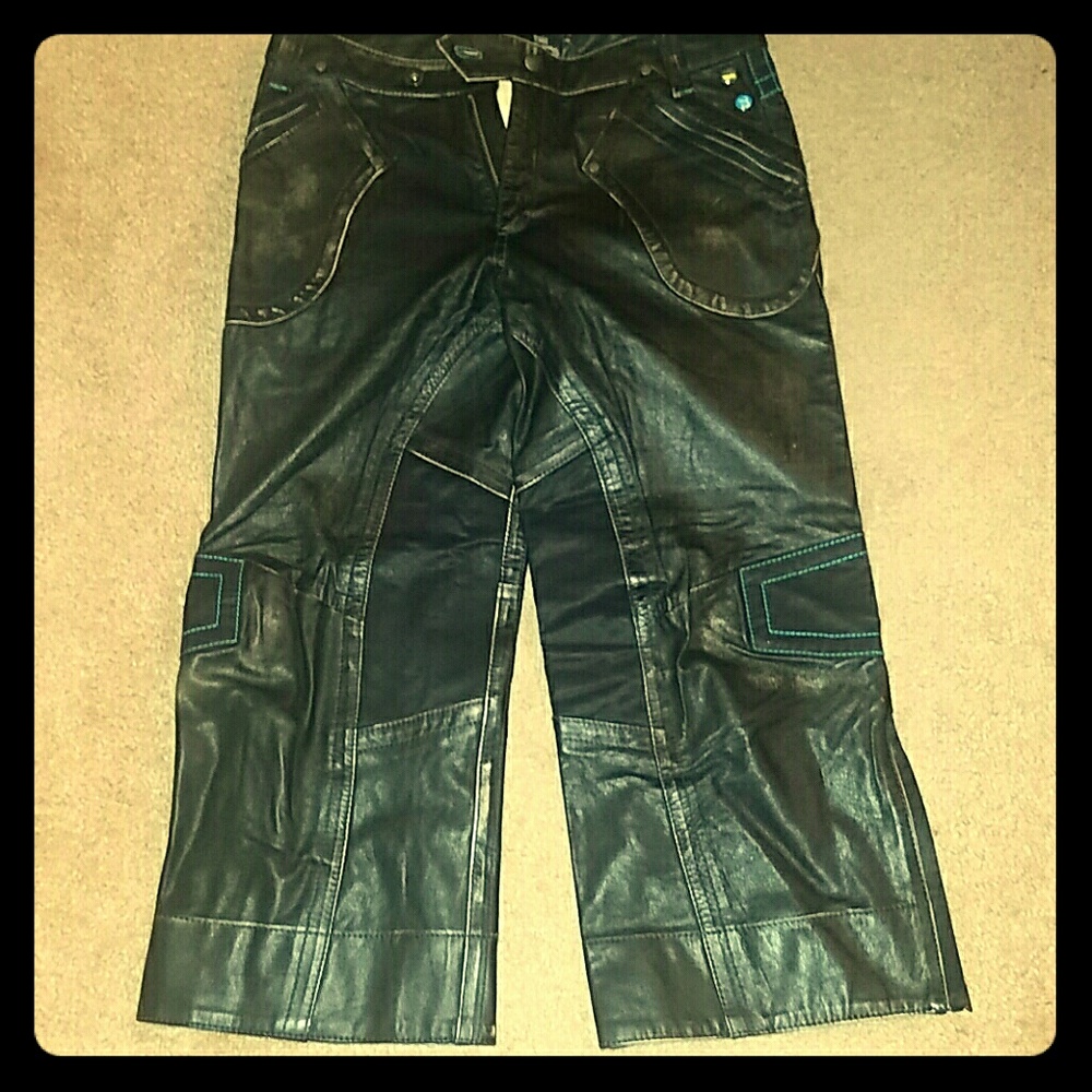 Diesel Black 100% leather crop trousers