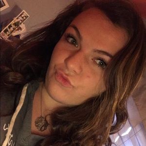 Meet your Posher, Jess