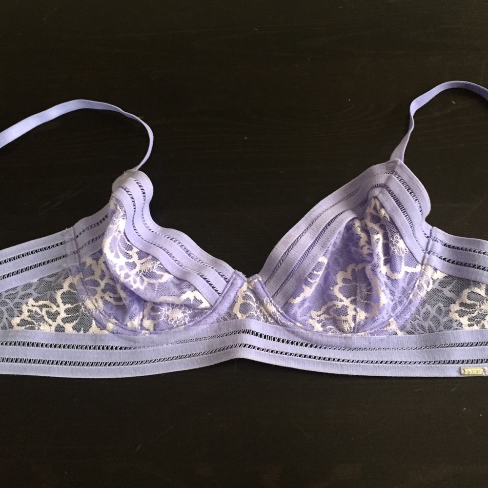 PINK bra! 34 B. NWT!!
