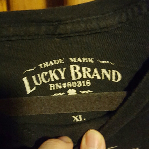 Lucky black tee - Picture 2 of 3