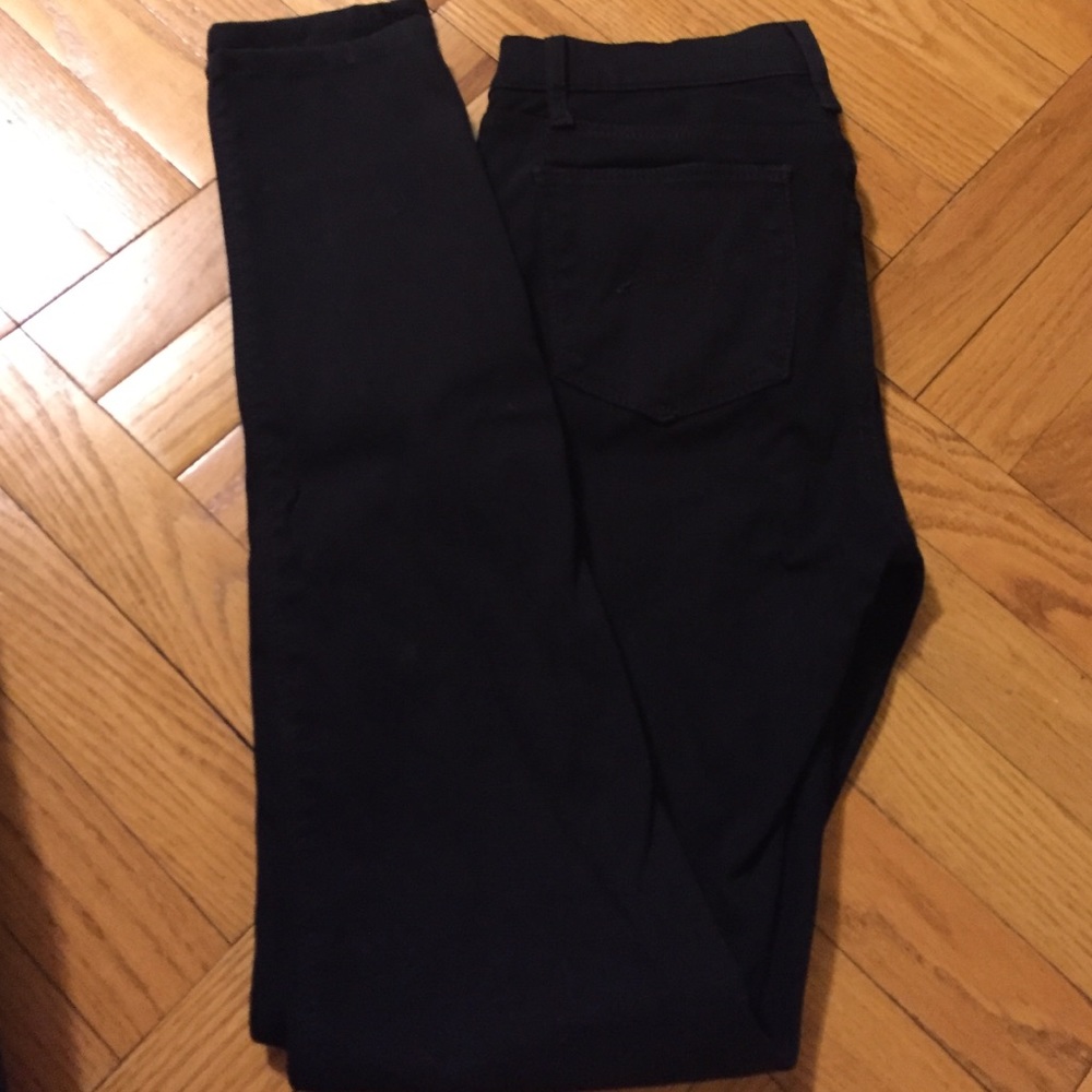 Gap black high rise Jean