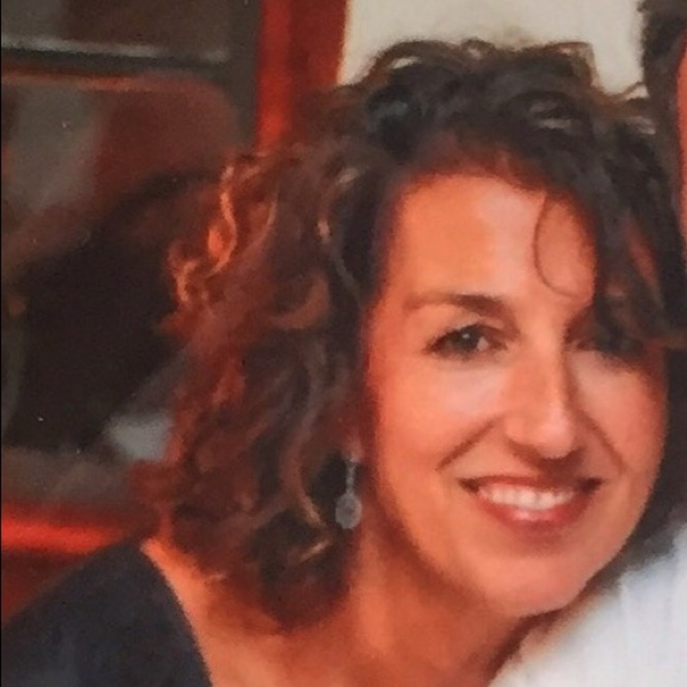 Meet your Posher, Denise