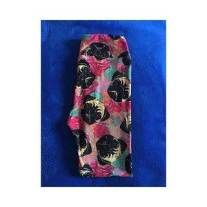 LuLaRoe size OS Pugs nwt HTF