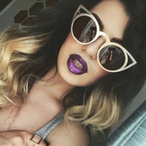 Accessories - NWT || Gold Invader Cat Eye Mirrored Sunglasses