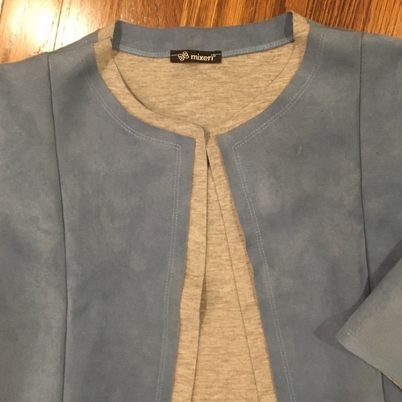 Jacket - Picture 3 of 4