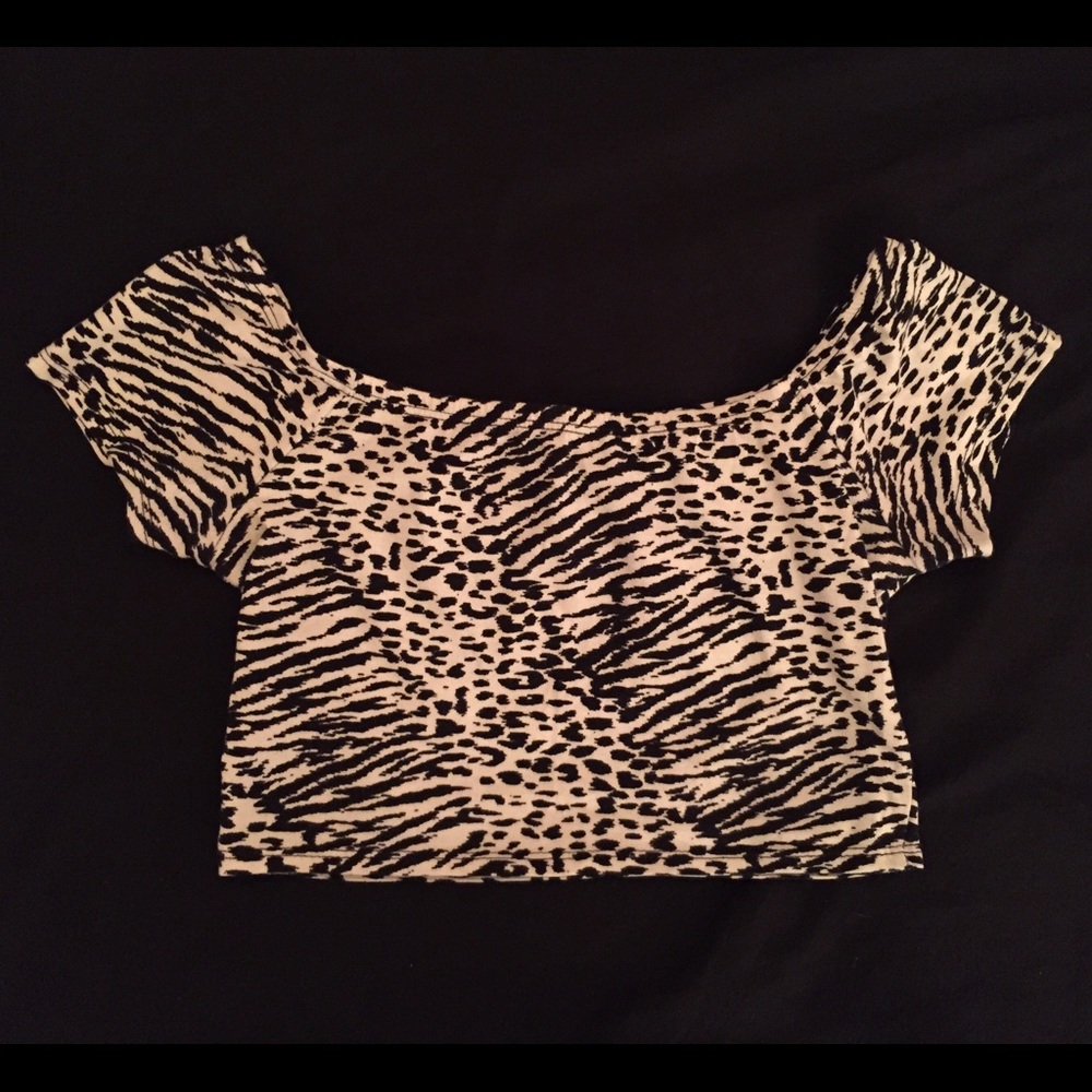 Animal Print Crop Top