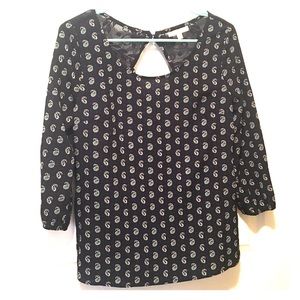 Skies are blue stitch fix top!