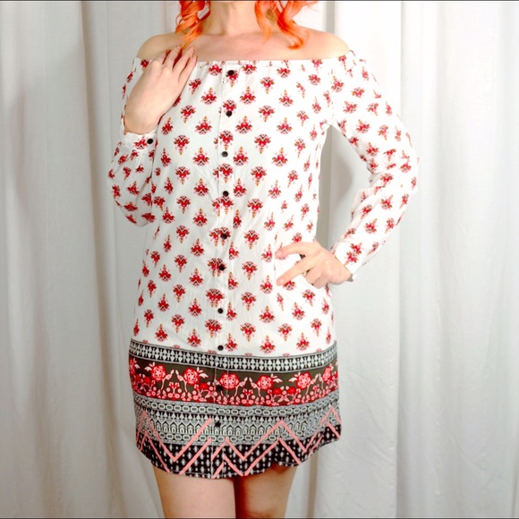 Dresses & Skirts - Off the Shoulder Boho Dress Dresses & Skirts - Off the Shoulder Boho Dress