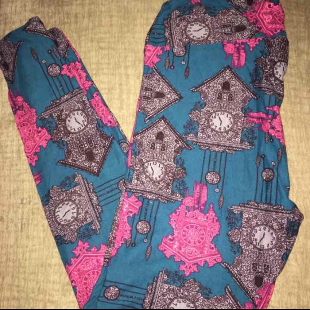 💕NWT HTF 🦄 Lularoe OS Clock Leggings💕