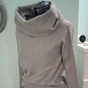 Gap cowl neck gray sweater S