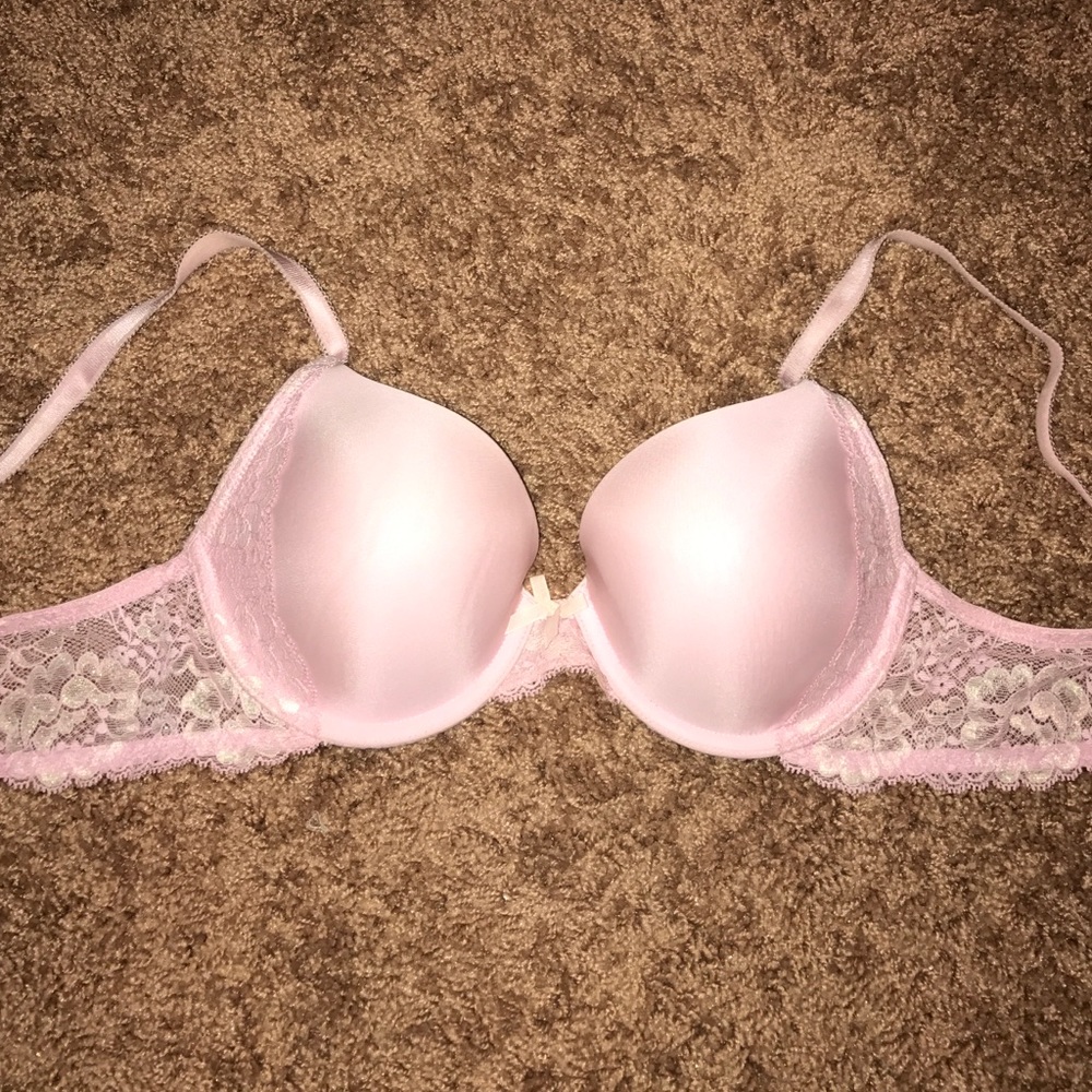 Victoria's Secret perfect coverage bra!