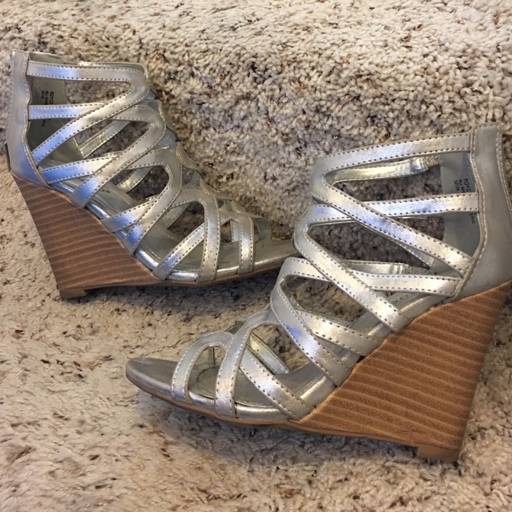 Gladiator Wedges