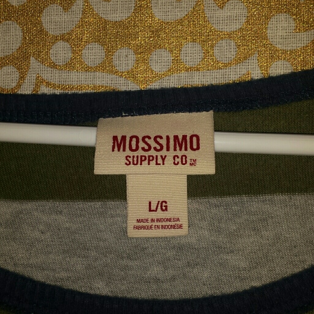 comfy tee - Picture 2 of 3