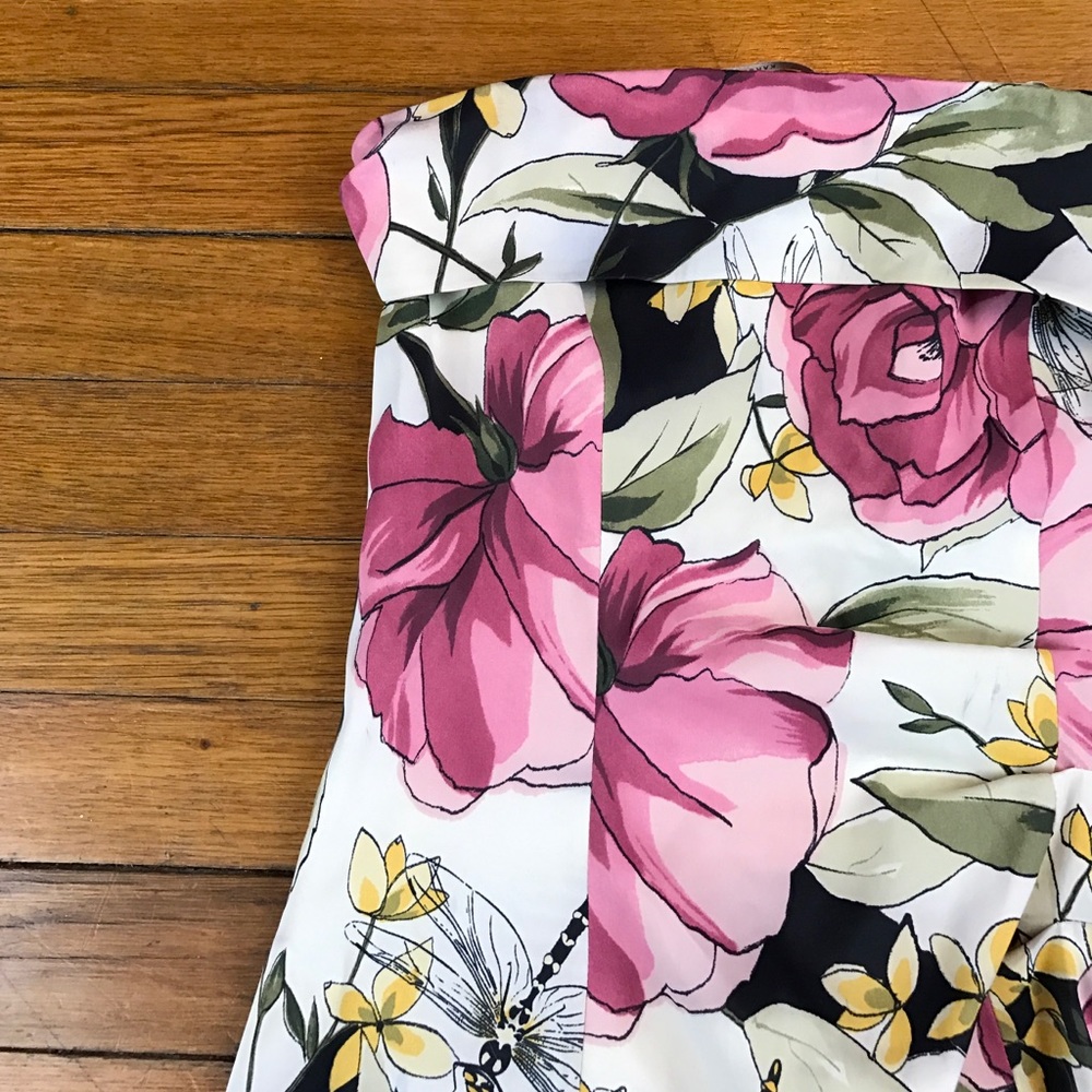 Karen Millen summery floral dress - Picture 3 of 4