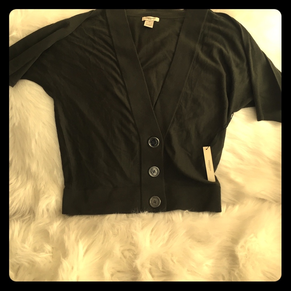 Vertigo Paris XS NET short sleeve cardigan green