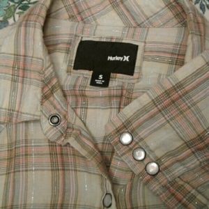 Like New Long Plaid Hurley Button Up shirt fitted