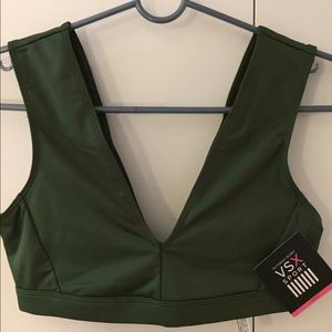 NEW Victoria Secret Sports Bra
