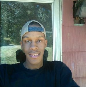 Meet your Posher, Erick