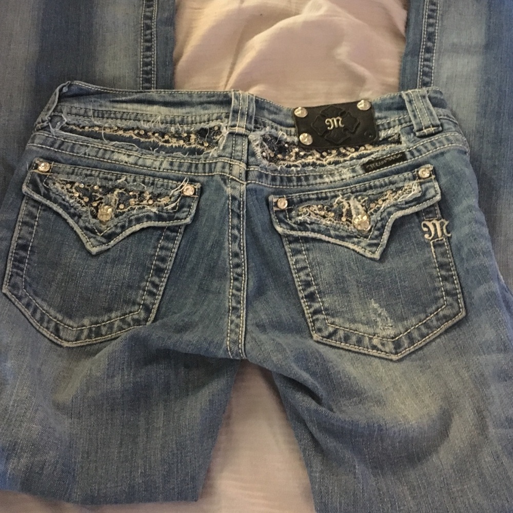 PRICE REDUCED Size 29 barely worn Miss Me bling
