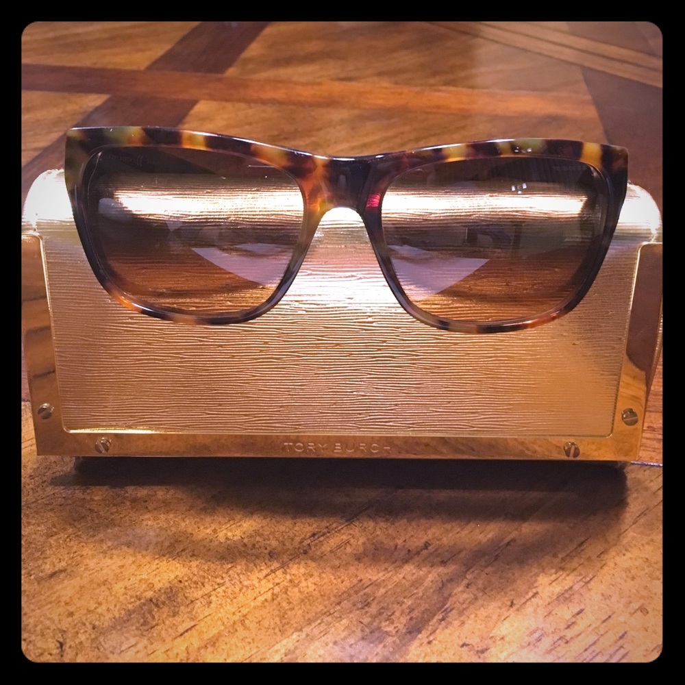 Tory Butch sunglasses