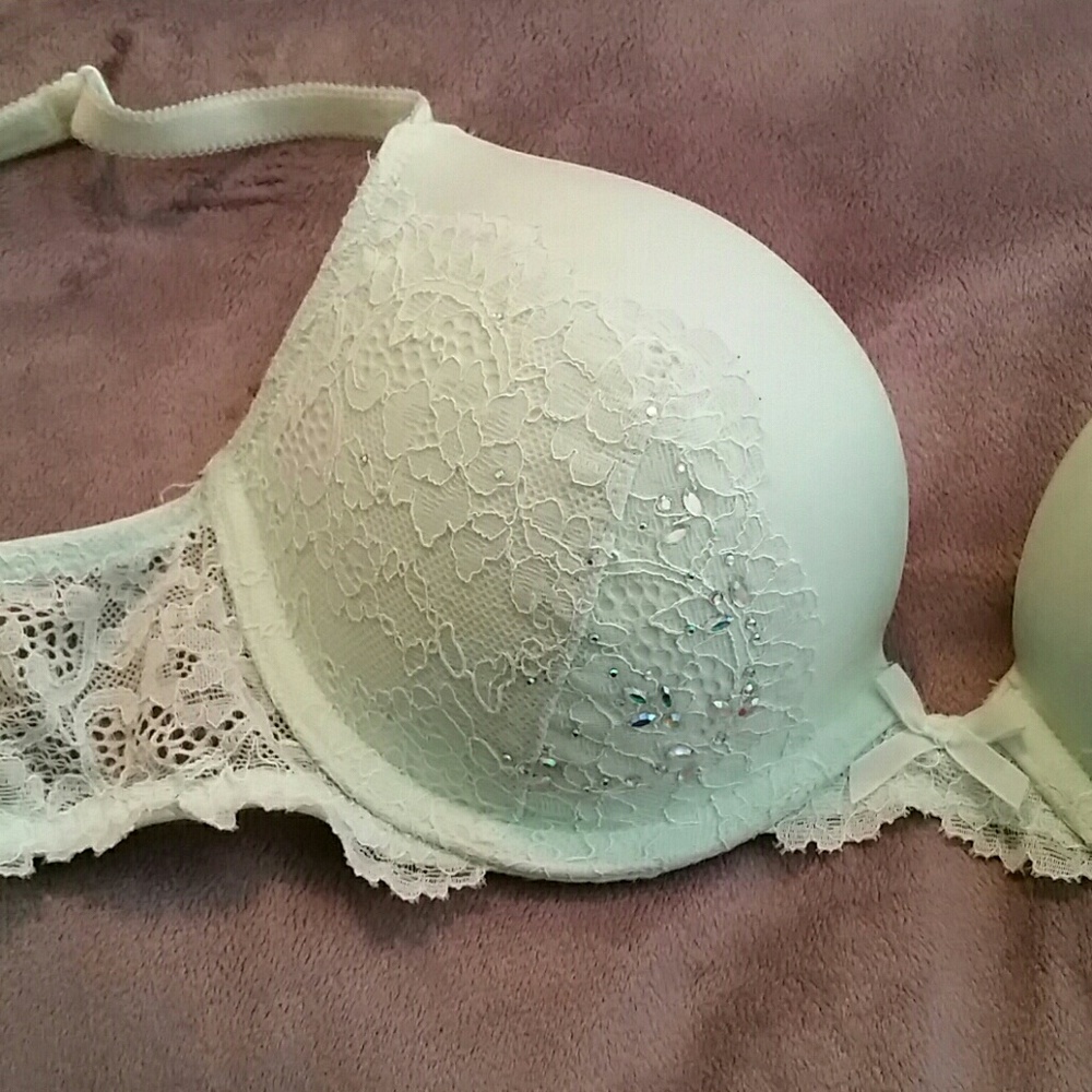 Victoria's Secret Dream Angels Push-up Bra