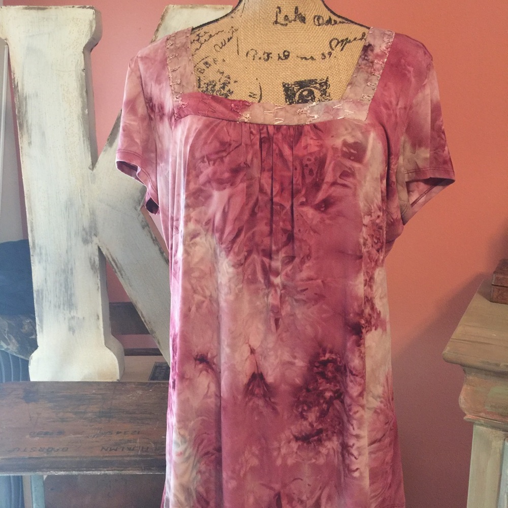 LA Blue pink tie dye top