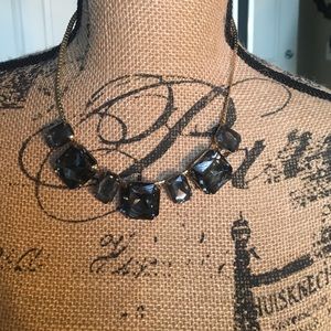 Black fake gem neckace