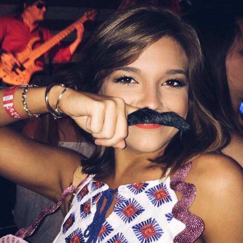 Meet your Posher, Anna