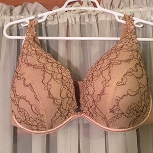 42DDD Cacique plunge bra