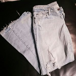 Aeropostale distressed jeans