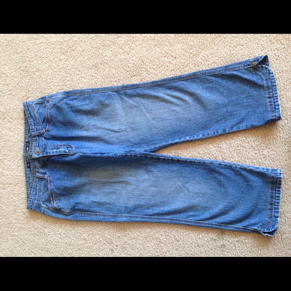 DKNY Washed Blue Mom Jeans Capris