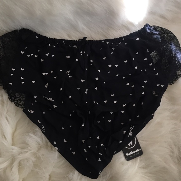 Wildfox Intimates 2 piece black with hearts NWT - Picture 3 of 3
