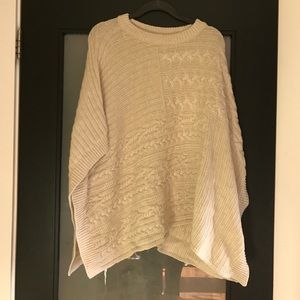 Abercrombie cable knit poncho