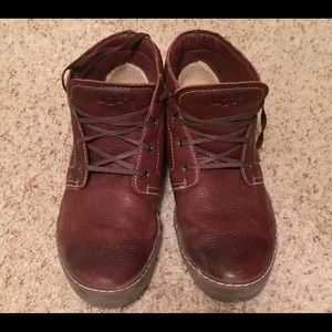 UGG lace up Men's boots
