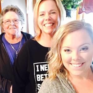 Meet your Posher, Kelly