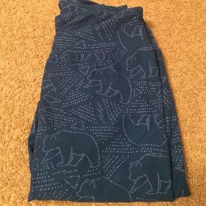 New never worn lularoe bears
