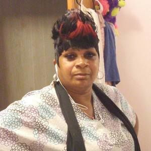 Meet your Posher, Joyce