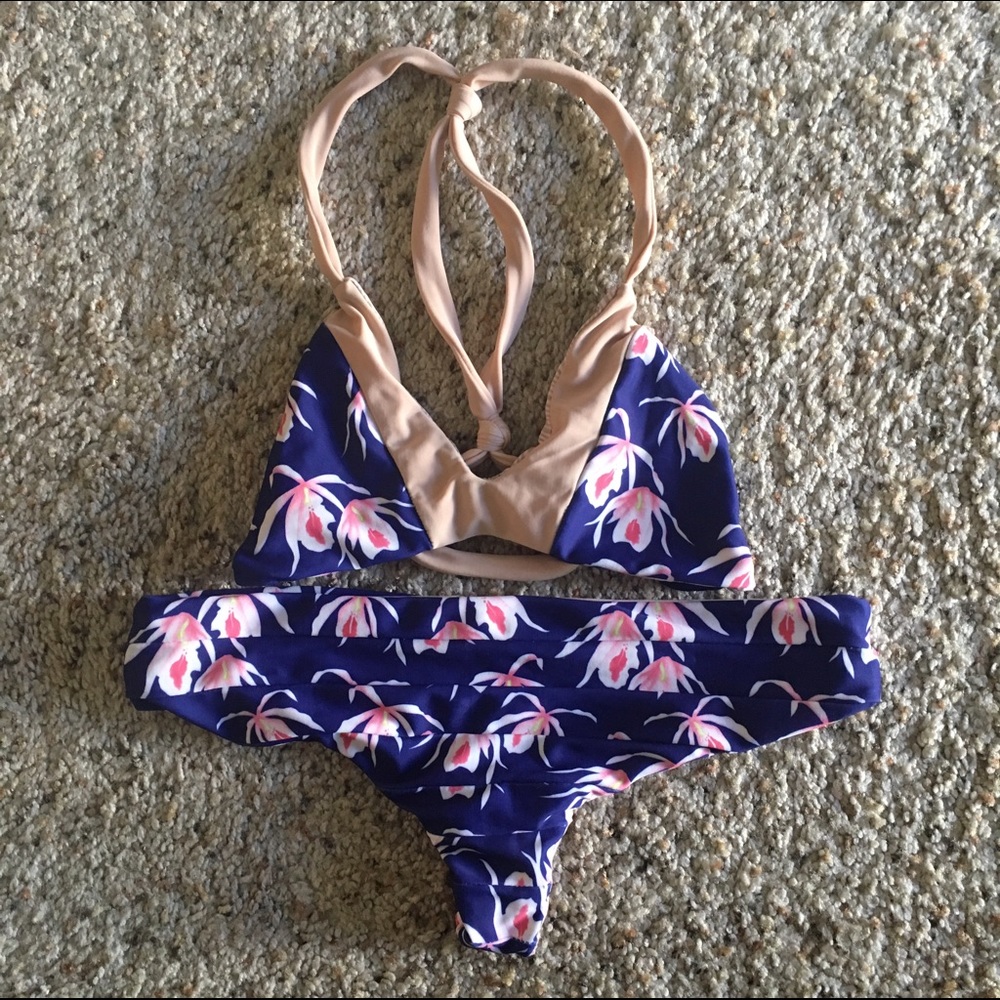 Acacia Swimwear set in blue island orchid