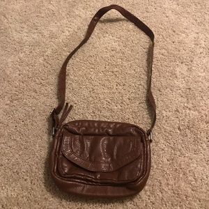 Cute brown leather purse!