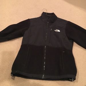 Women's North face Denali