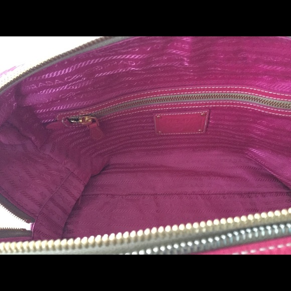 Prada bag- new with tags! - Picture 4 of 4