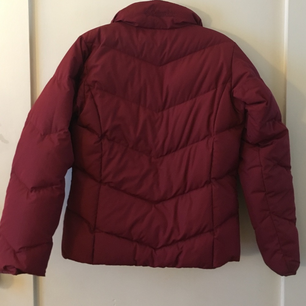 Columbia Down Jacket. Small. Red. - image 3