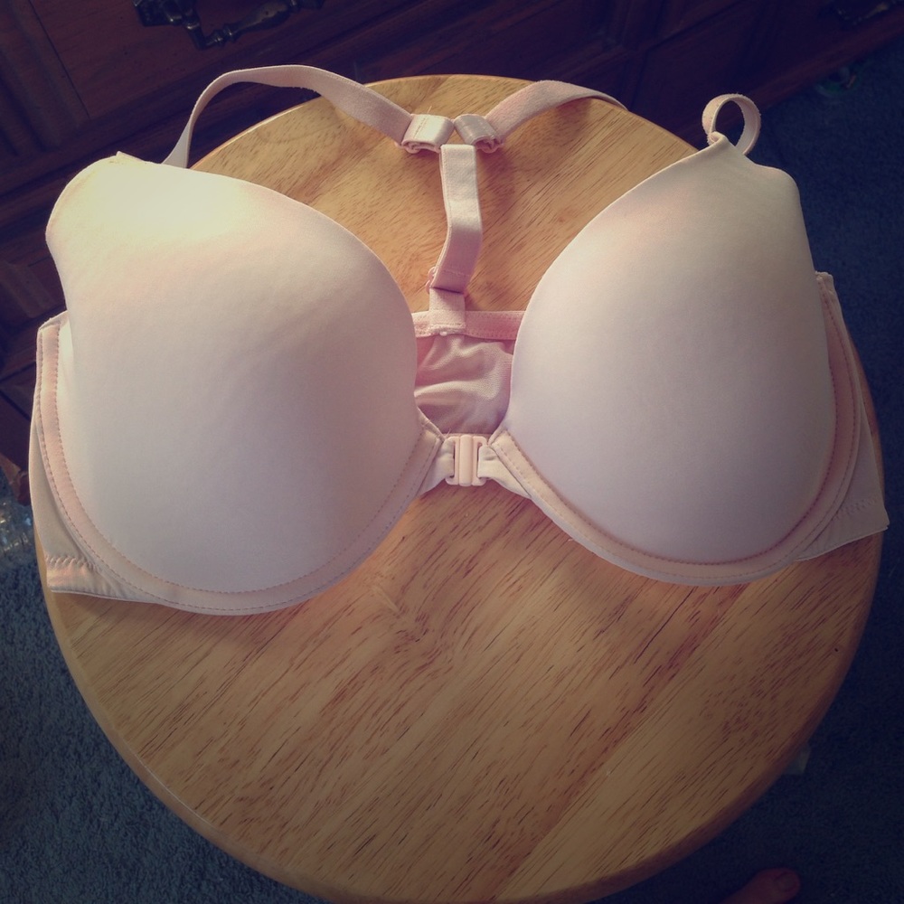 Victoria's Secret pink front close bra