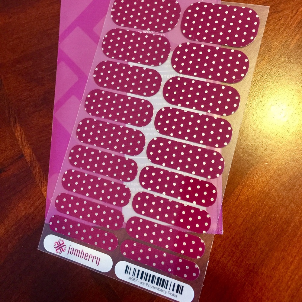 Jamberry Nail Wraps "Icy Boysenberry Polka"