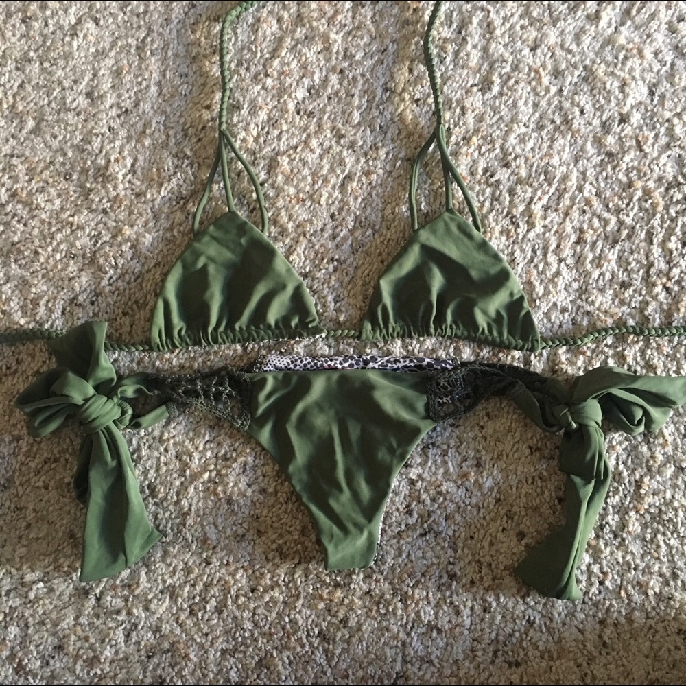 Acacia Swimwear set in Palm