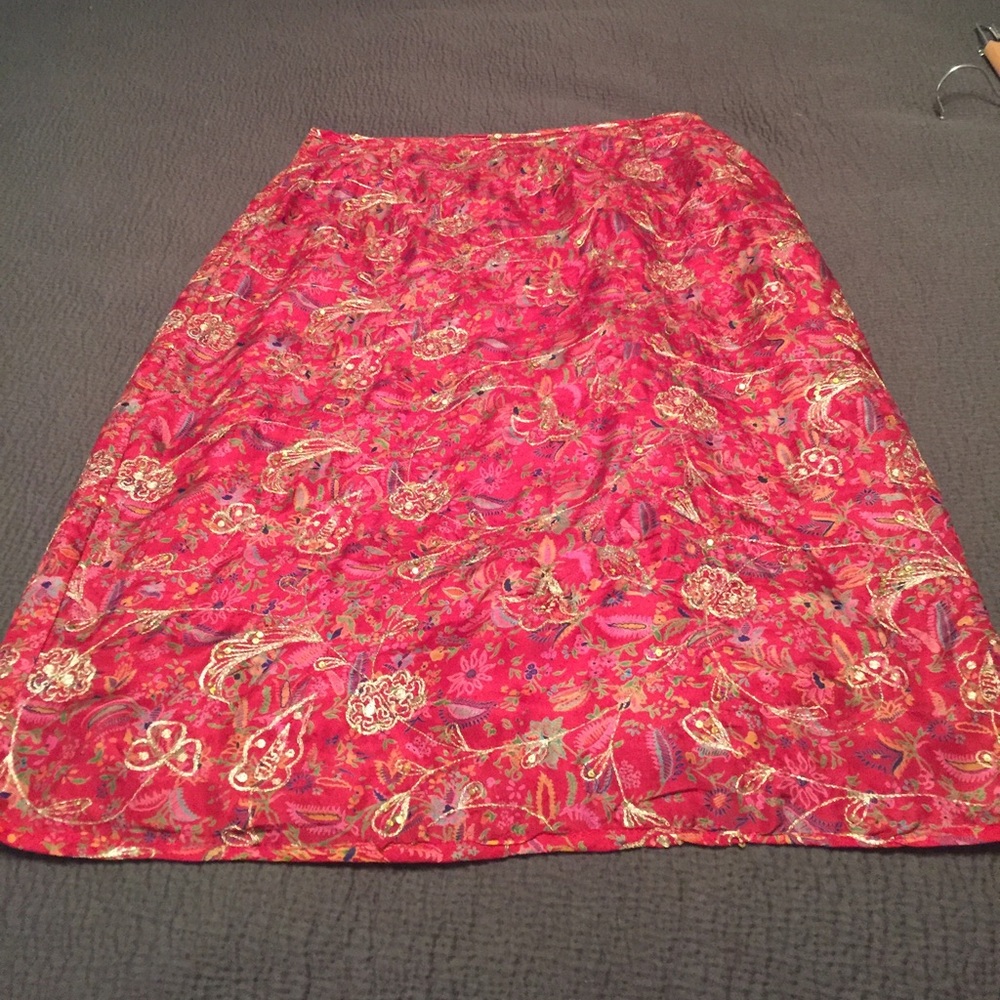 Stunning red silk skirt with gold embroidery