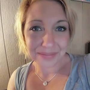 Meet your Posher, Holly